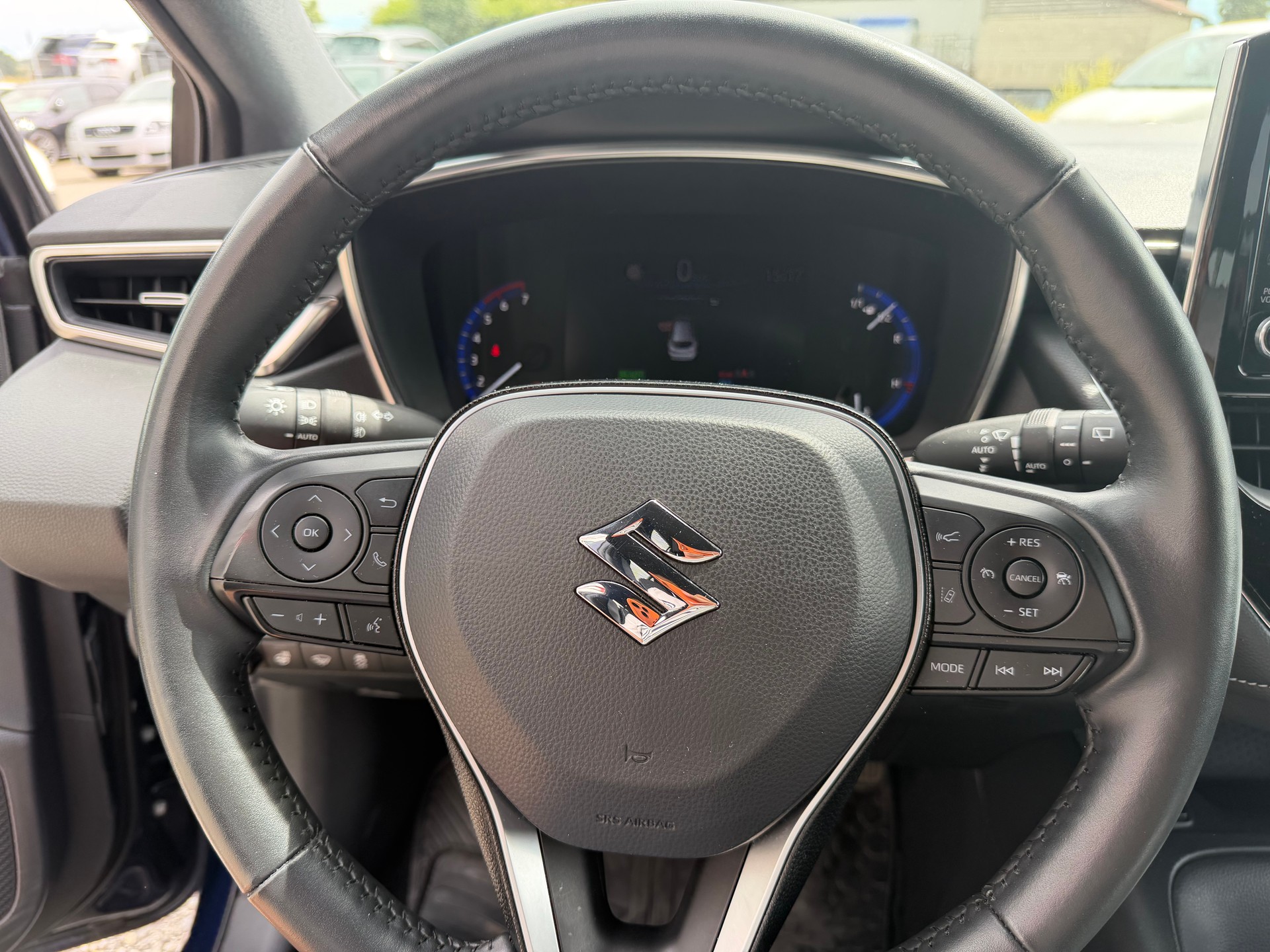 SUZUKI Swace 1.8 Hybrid Compact+ E-CVT - 10