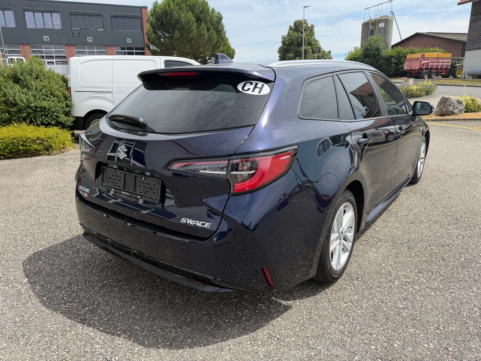 SUZUKI Swace 1.8 Hybrid Compact+ E-CVT - 4