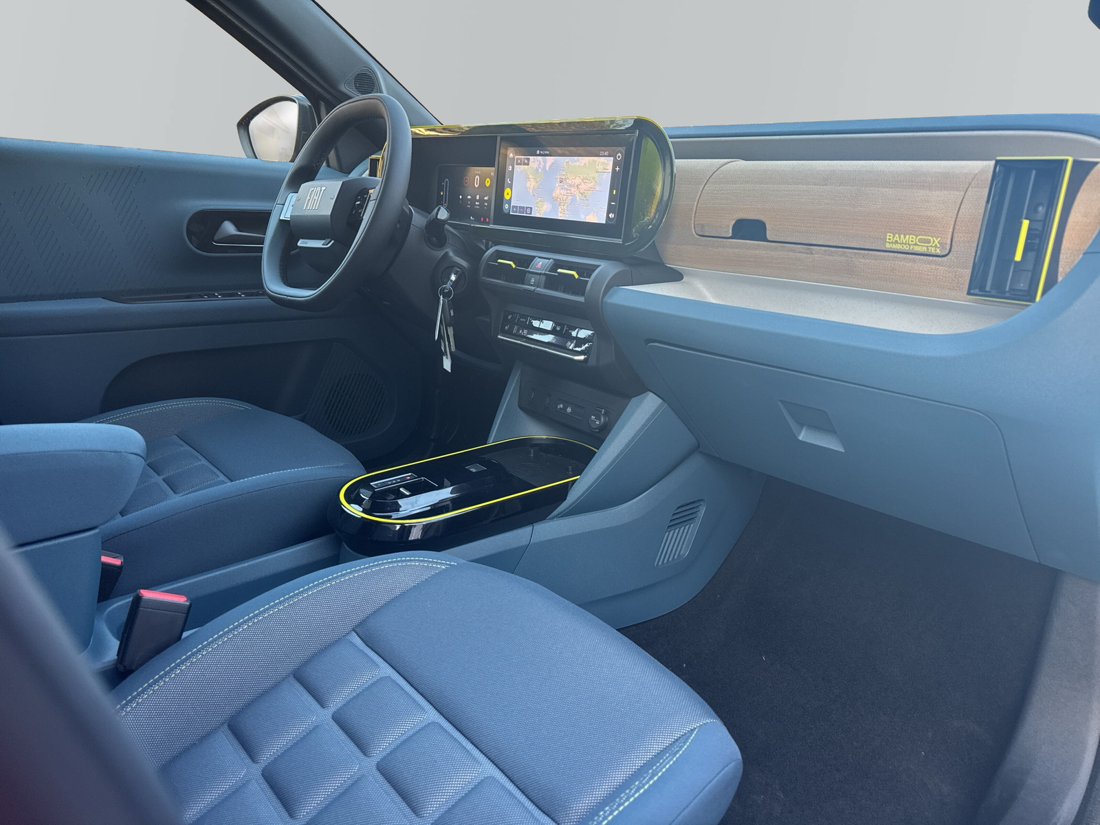 FIAT Grande Panda 1.2 Hybrid La Prima - 12