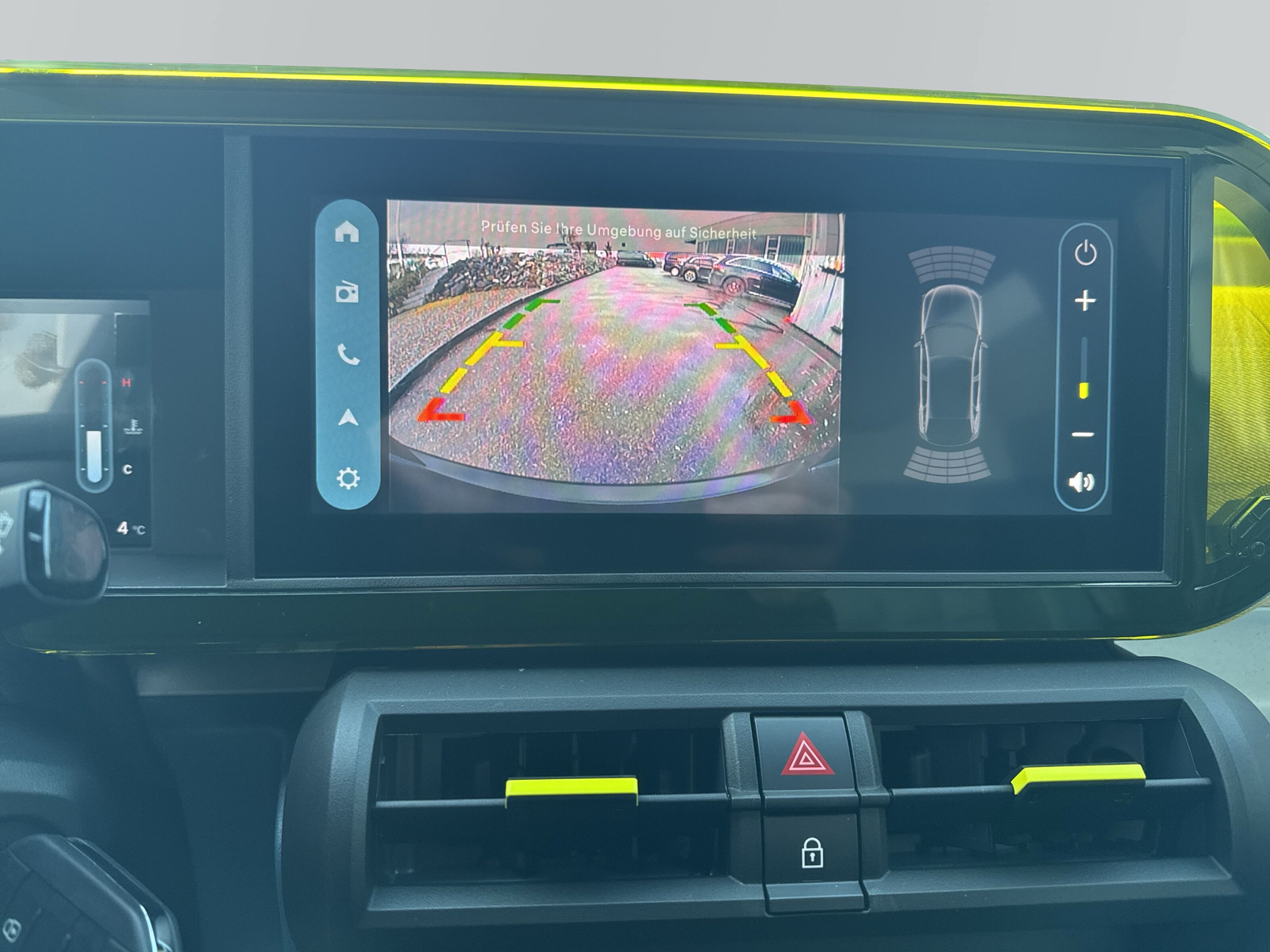 FIAT Grande Panda 1.2 Hybrid La Prima - 11