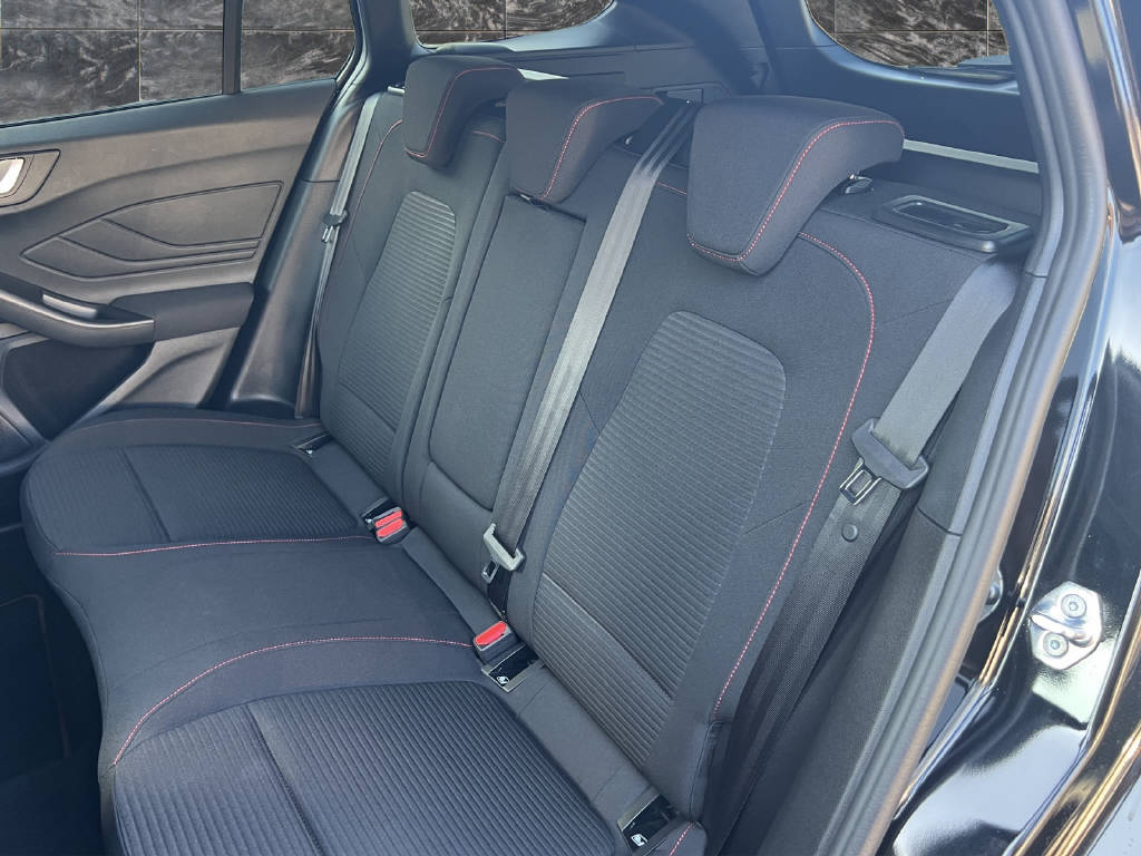 FORD Focus Station Wagon 1.0i EcoB Mild-Hybrid 155 ST-Line X - 9
