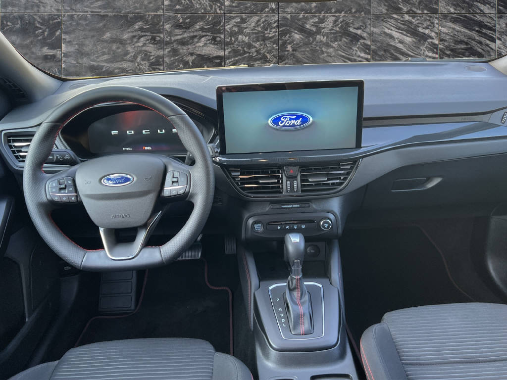 FORD Focus Station Wagon 1.0i EcoB Mild-Hybrid 155 ST-Line X - 8