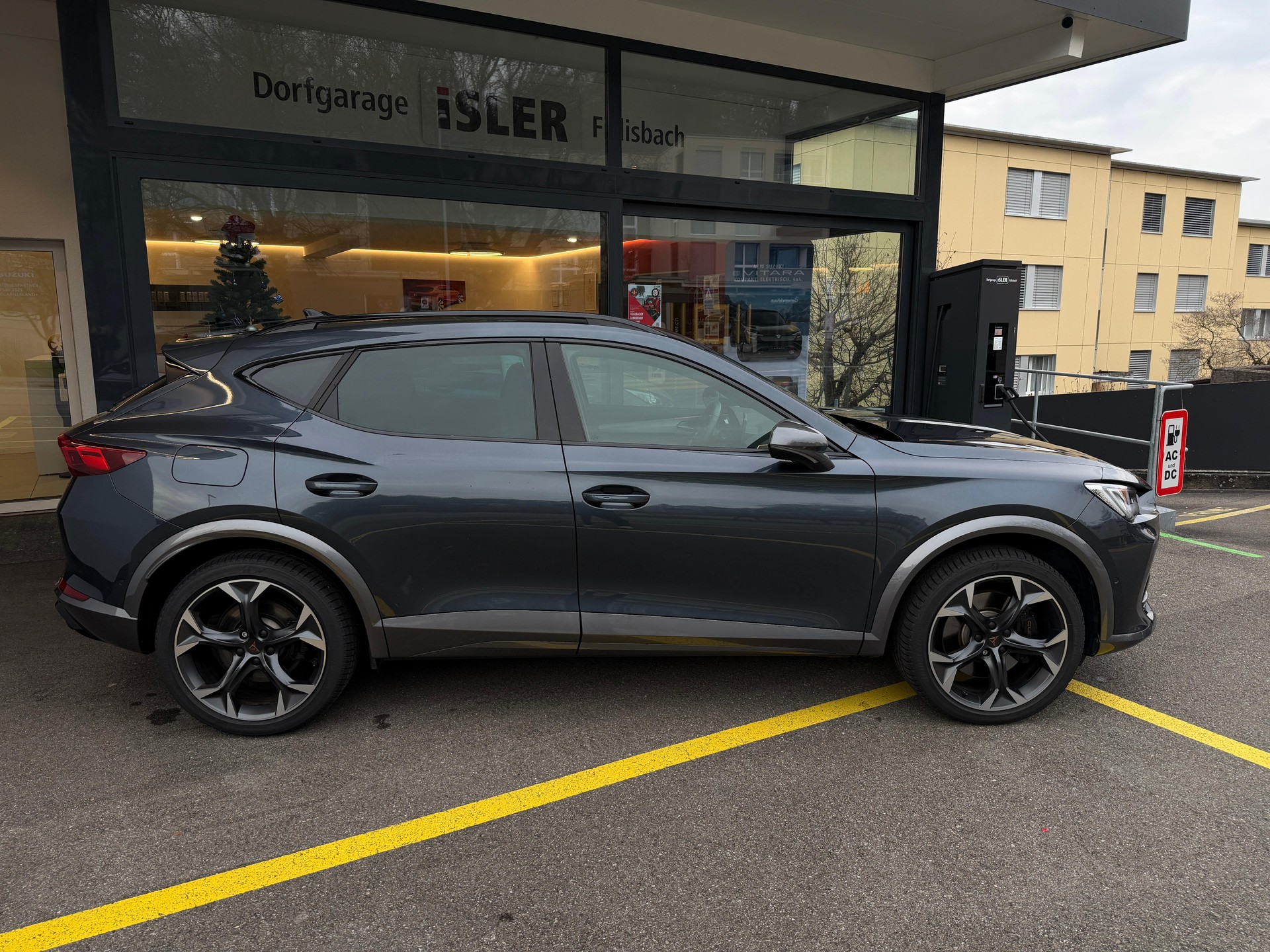 CUPRA Formentor 2.0 TSI VZ 4Drive DSG - 2