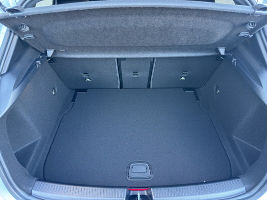 MERCEDES-BENZ A 250 4Matic 8G-DCT - 10