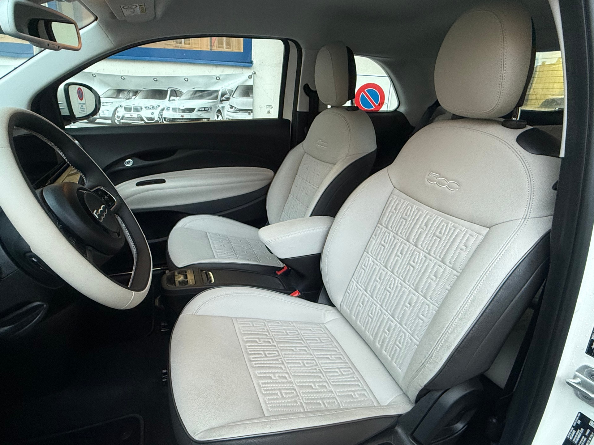 FIAT 500 electric 87 kW La Prima By Bocelli Top - 10