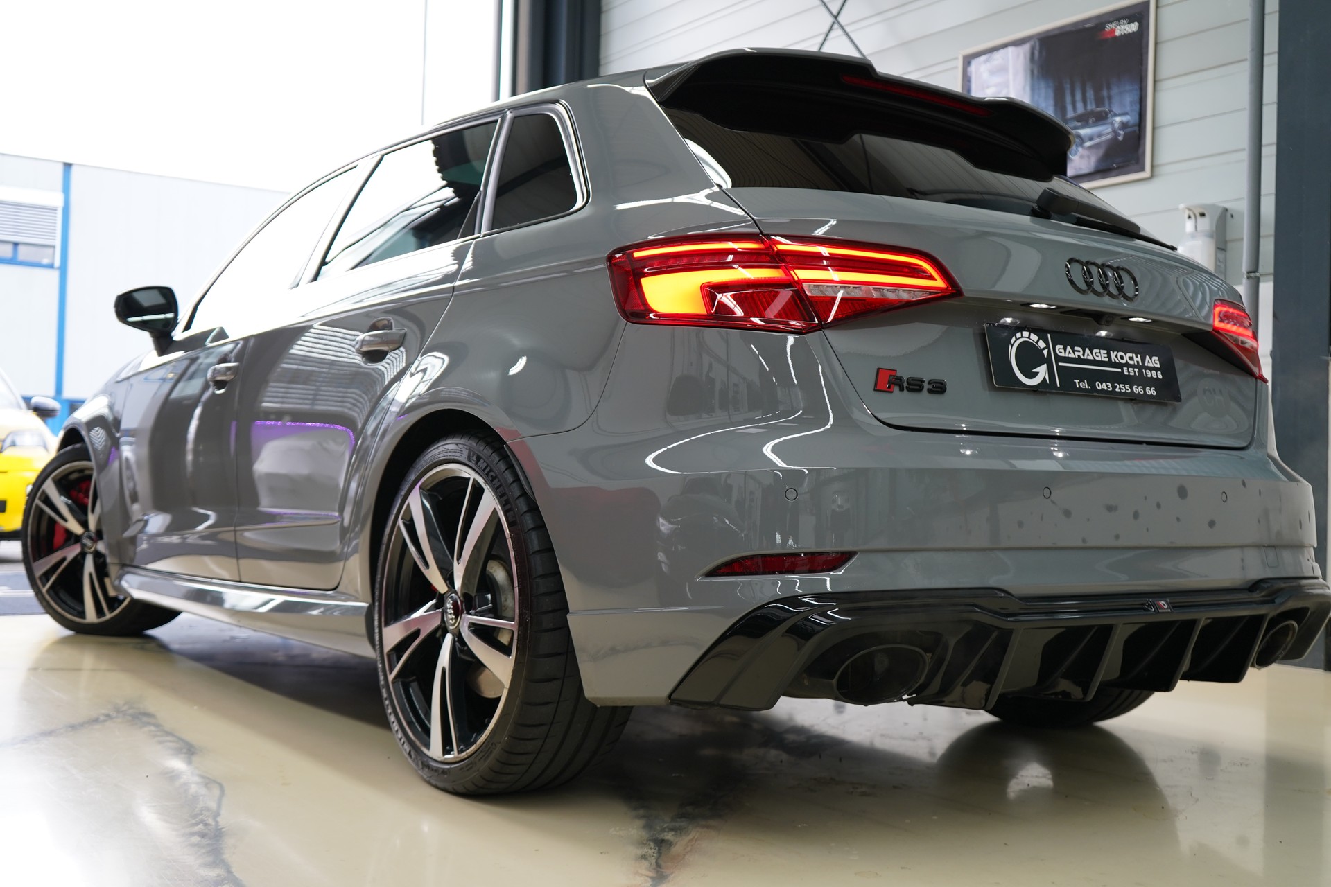 AUDI RS3 Sportback 2.5 TSI quattro S-tronic - 9