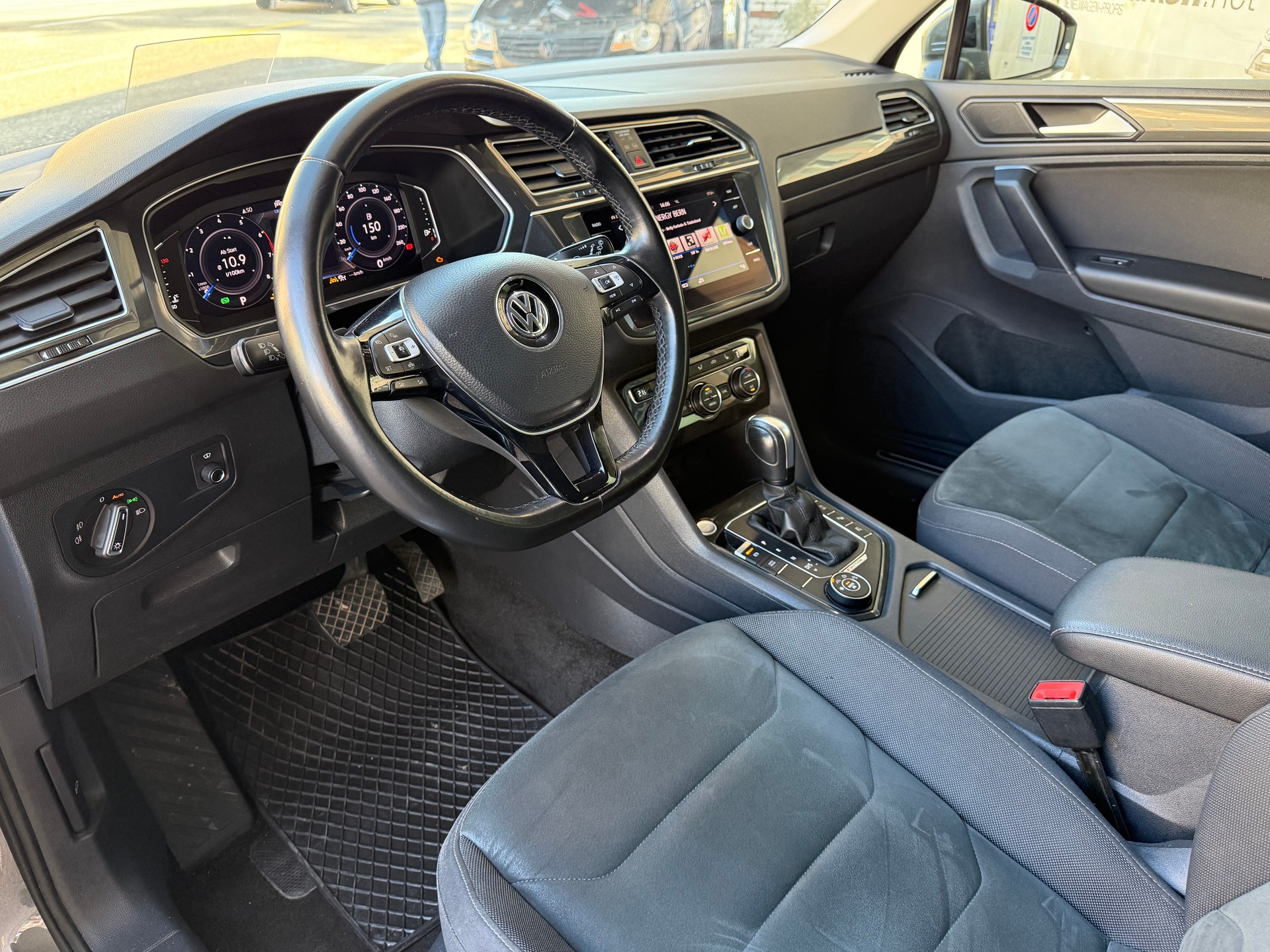 VW Tiguan 2.0TSI Highline 4Motion DSG - 14