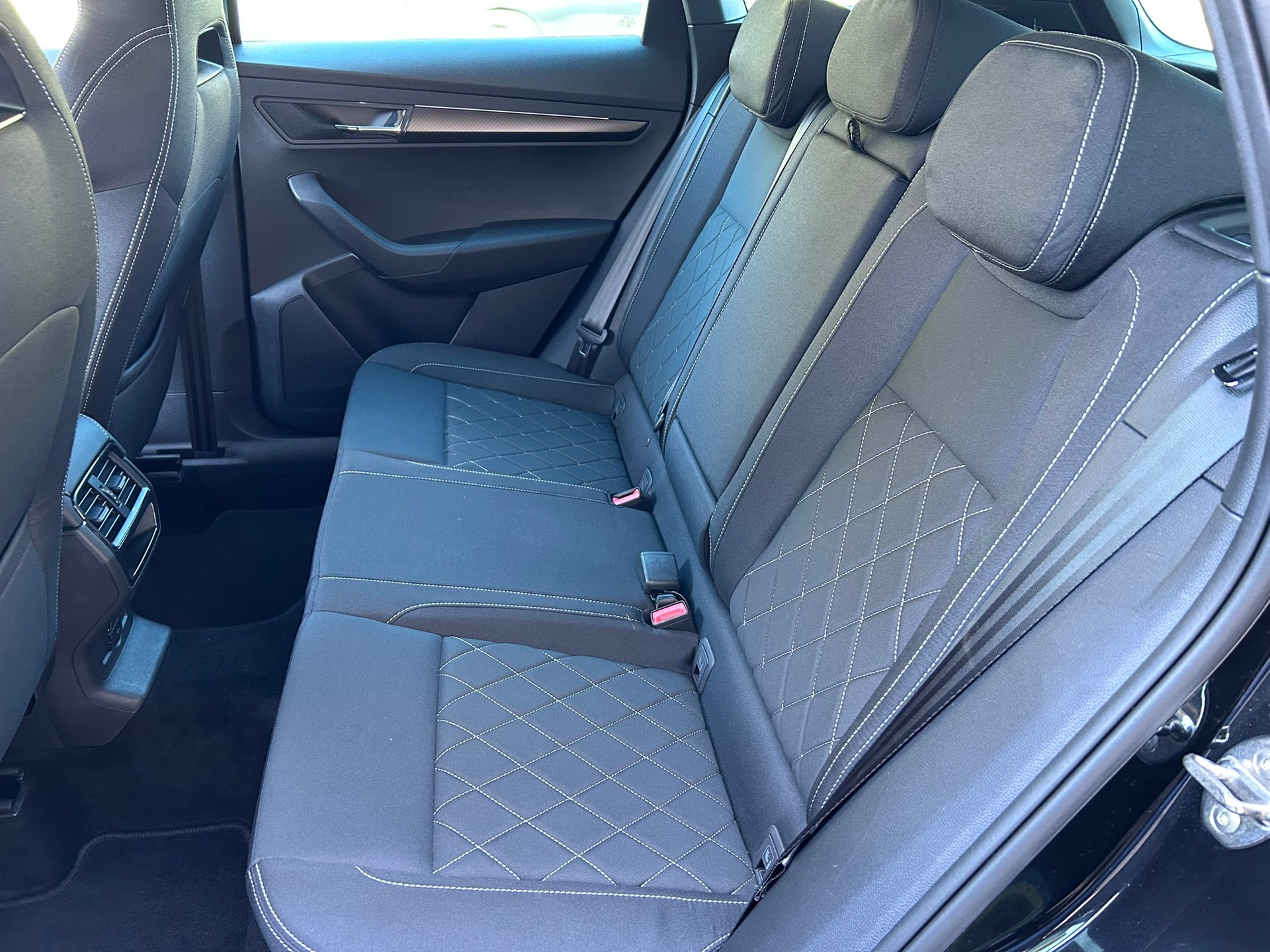 SKODA Karoq 2.0 TSI SportLine 4x4 DSG - 8