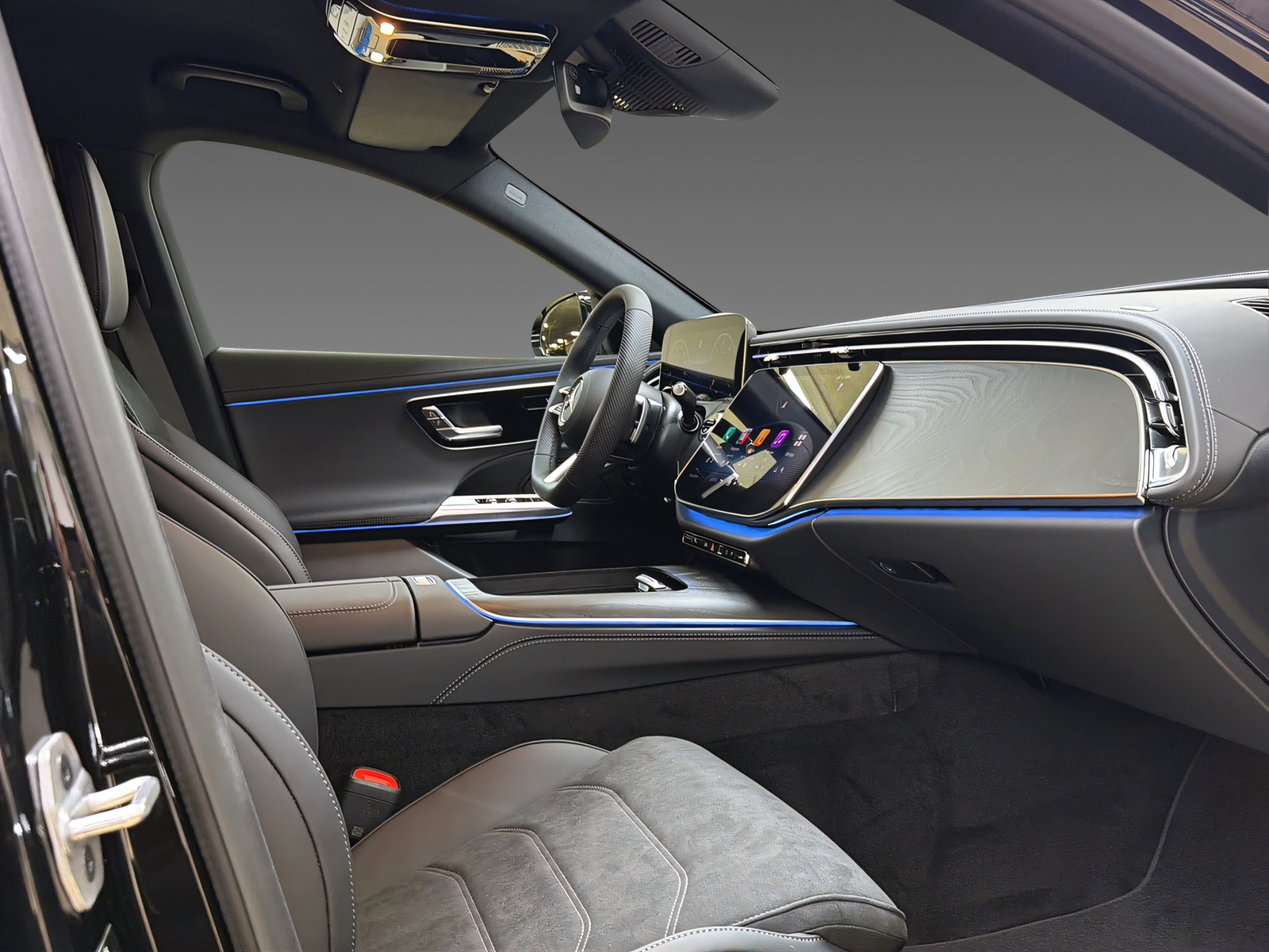 MERCEDES-BENZ E 220 d 4Matic T-Modell - 11