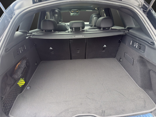 MERCEDES-BENZ GLC 300 4Matic 9G-Tronic - 11