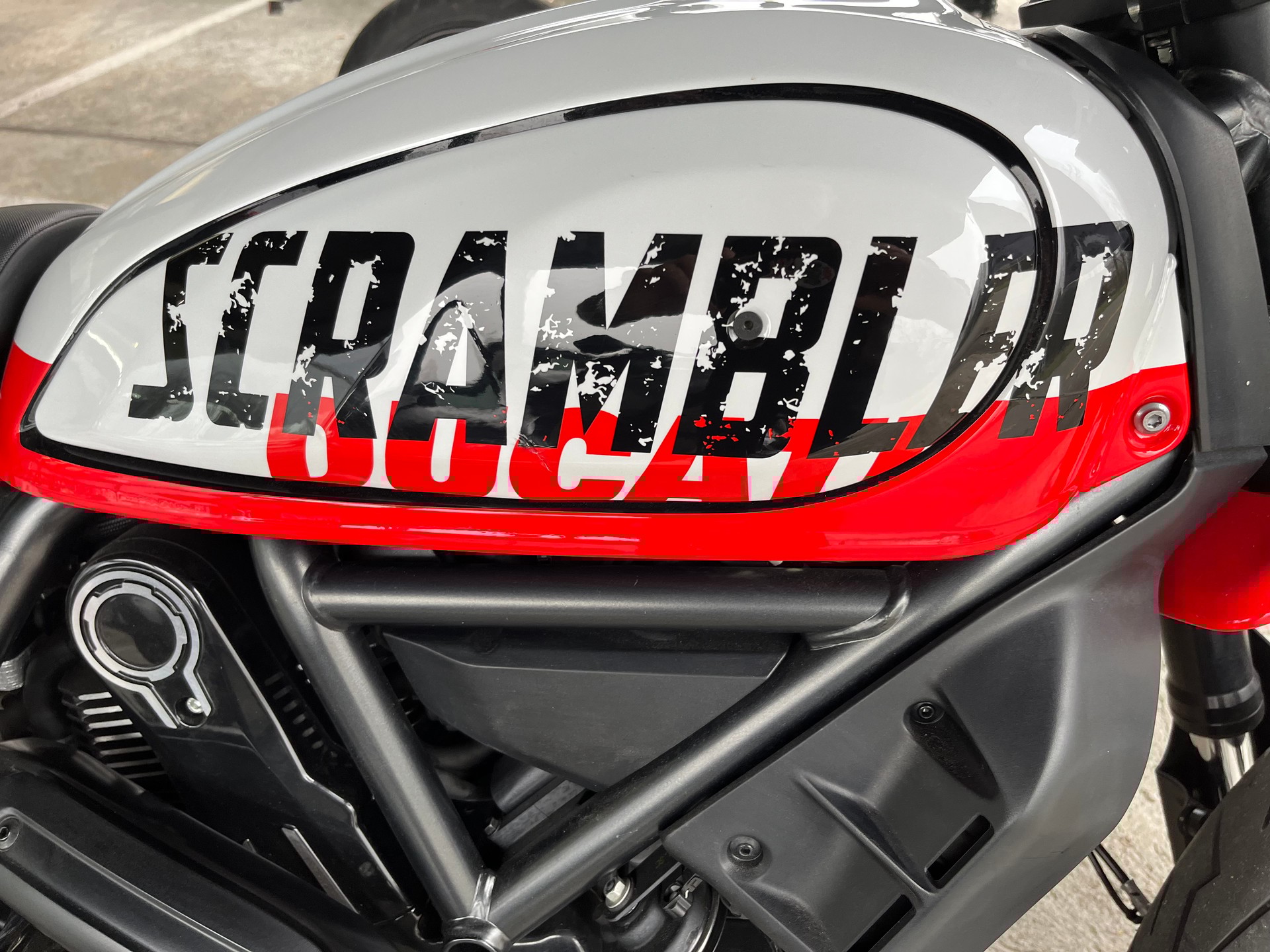 DUCATI SCRAMBLER URBAN MOTARD - 2
