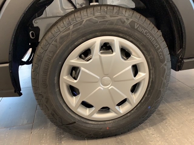 FORD Transit Brücke mit Plache - 8