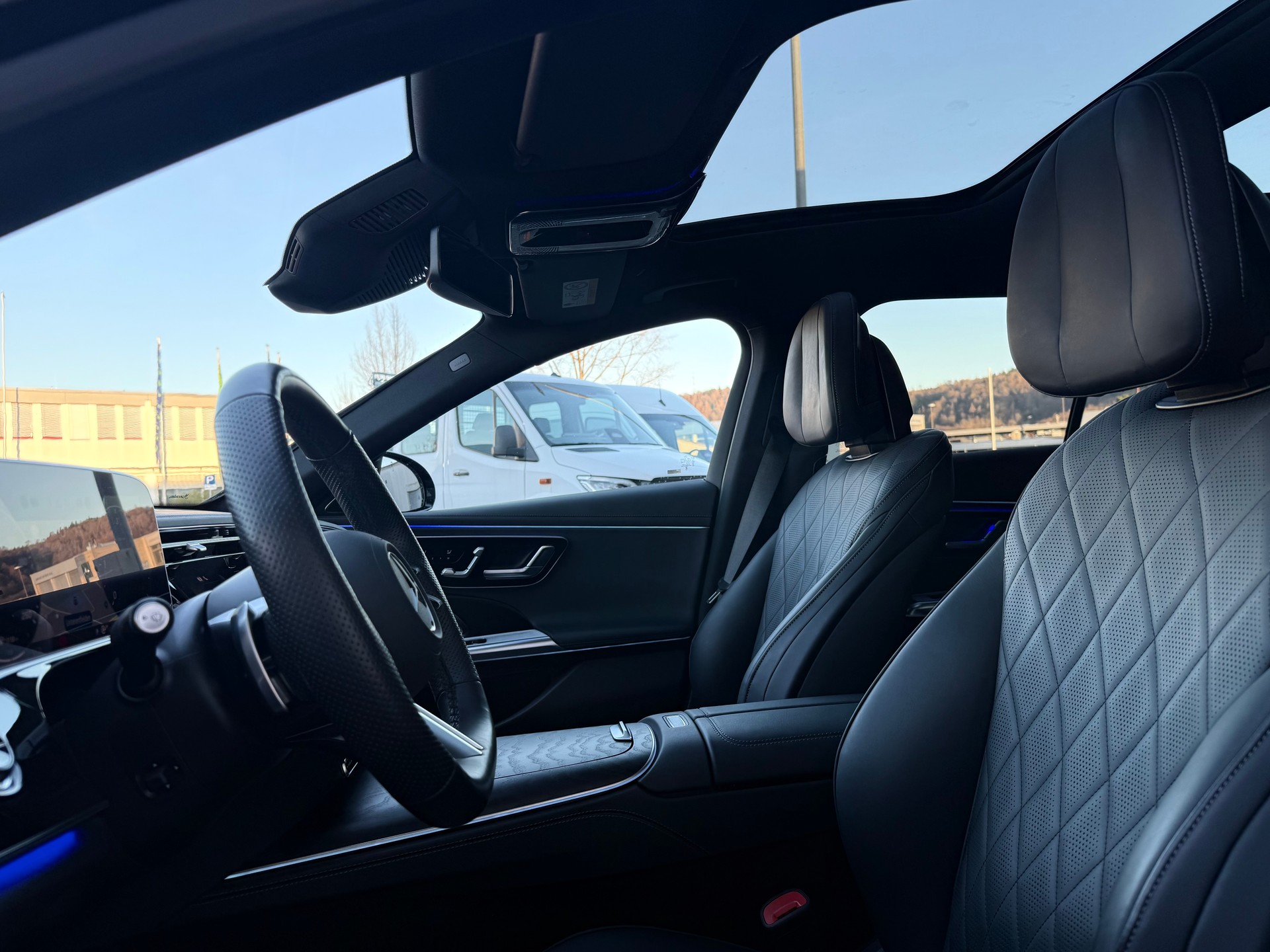 MERCEDES-BENZ E 220 d AMG Line T 4Matic 9G-Tronic - 5