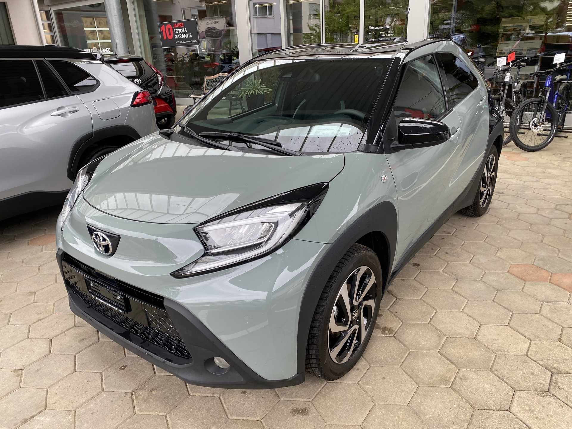 TOYOTA Aygo X 1.0 VVT-i Trend CVT