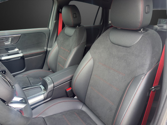 MERCEDES-BENZ GLA AMG 45 S 4M+8G-DCT - 8