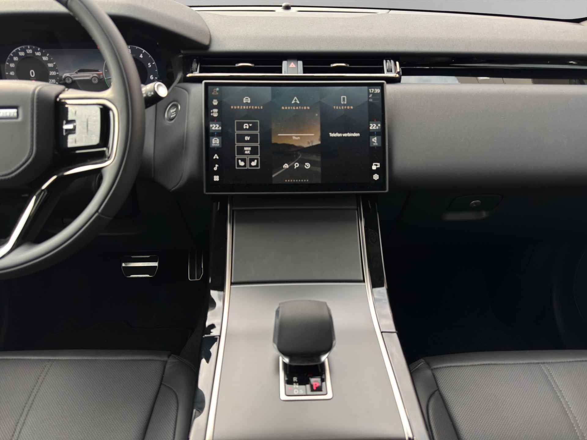 LAND ROVER Range Rover Velar 2.0 P400e Dy AT - 7