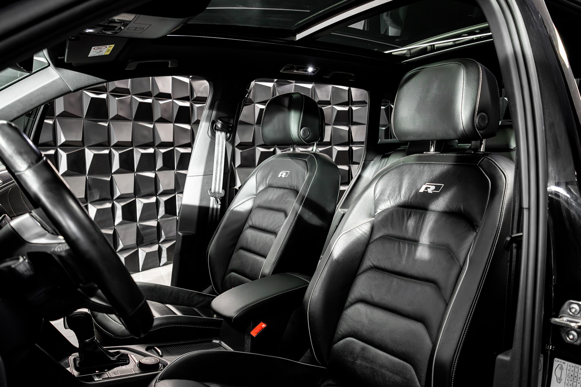 VW Tiguan 2.0TSI Highline 4Motion DSG R-Line - 10