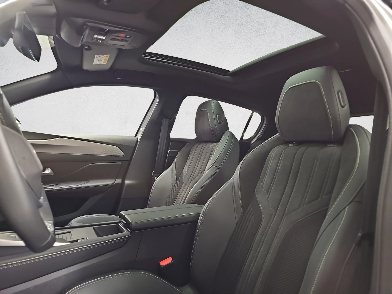 PEUGEOT 308 1.6 PHEV 225 GT Pack - 9