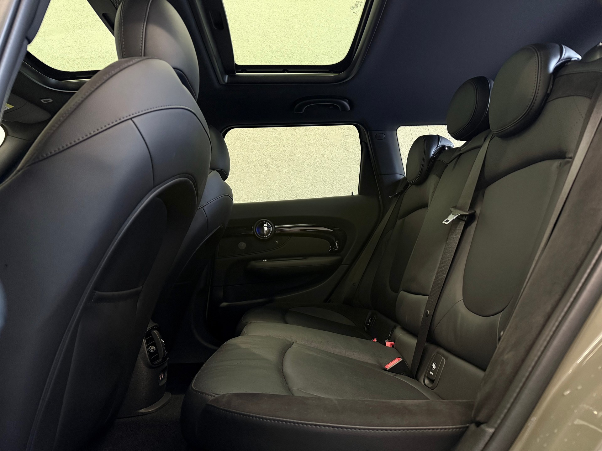 MINI Clubman Cooper John Cooper Works ALL4 Steptronic - 19