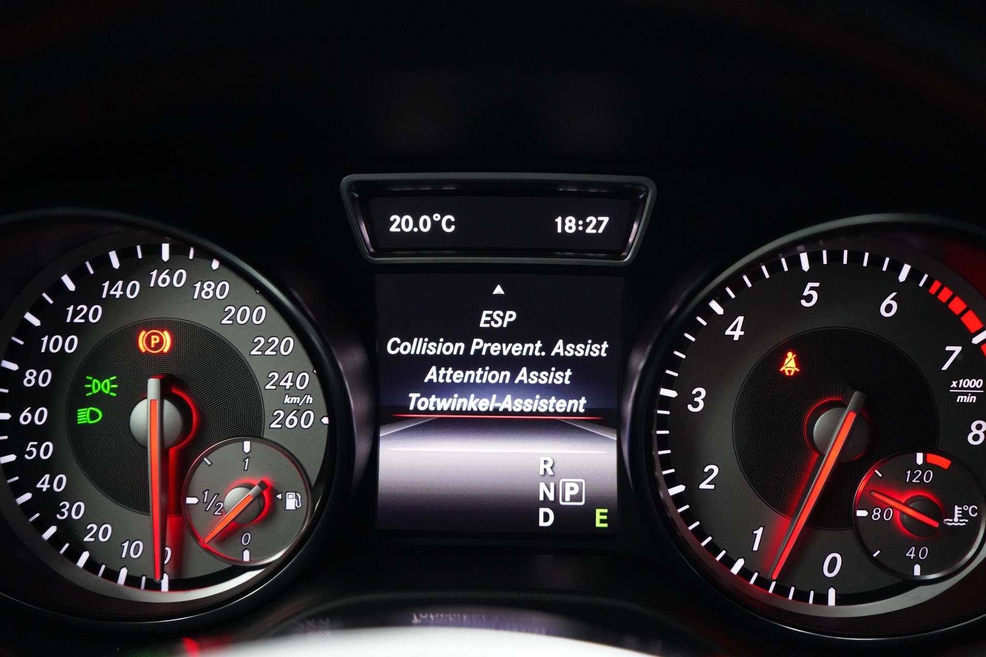 MERCEDES-BENZ GLA 250 AMG Line 4Matic 7G-DCT - 16