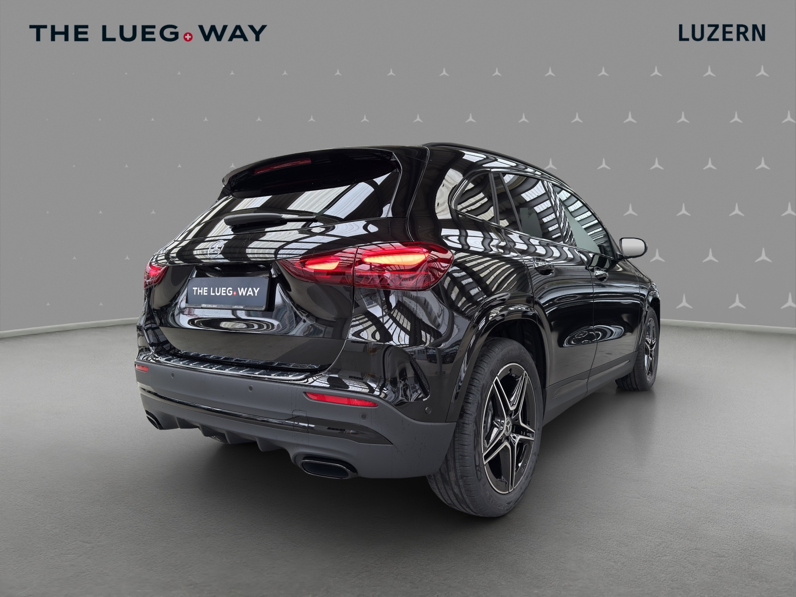 MERCEDES-BENZ GLA 200 - AMG / DISTRONIC / 360 Grad Kamera / Soundsystem - 5