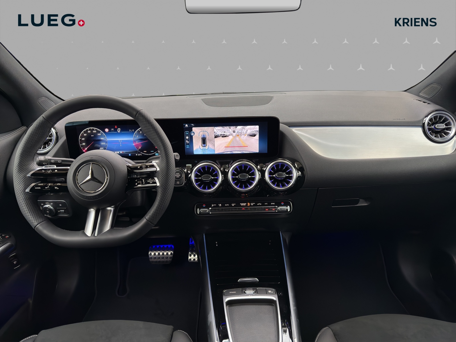 MERCEDES-BENZ GLA 200 - AMG / DISTRONIC / 360 Grad Kamera / Soundsystem - 12