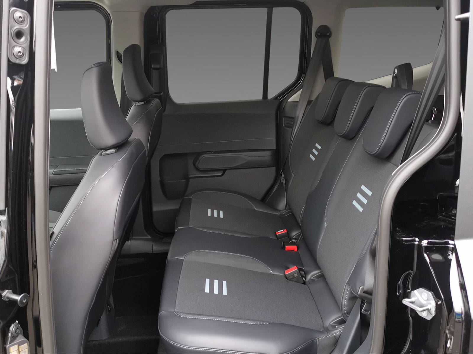 FORD Transit Tourneo Courier 1.0 EcoBoost Active - 12