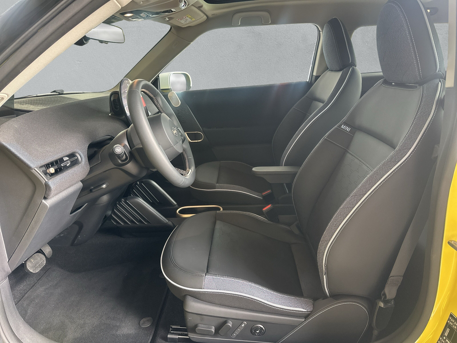 MINI Cooper SE - 10