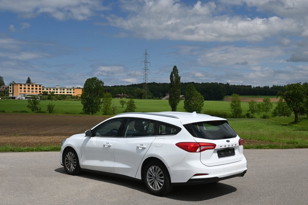 FORD Focus 1.5 TDCi Titanium X Automatic - 4