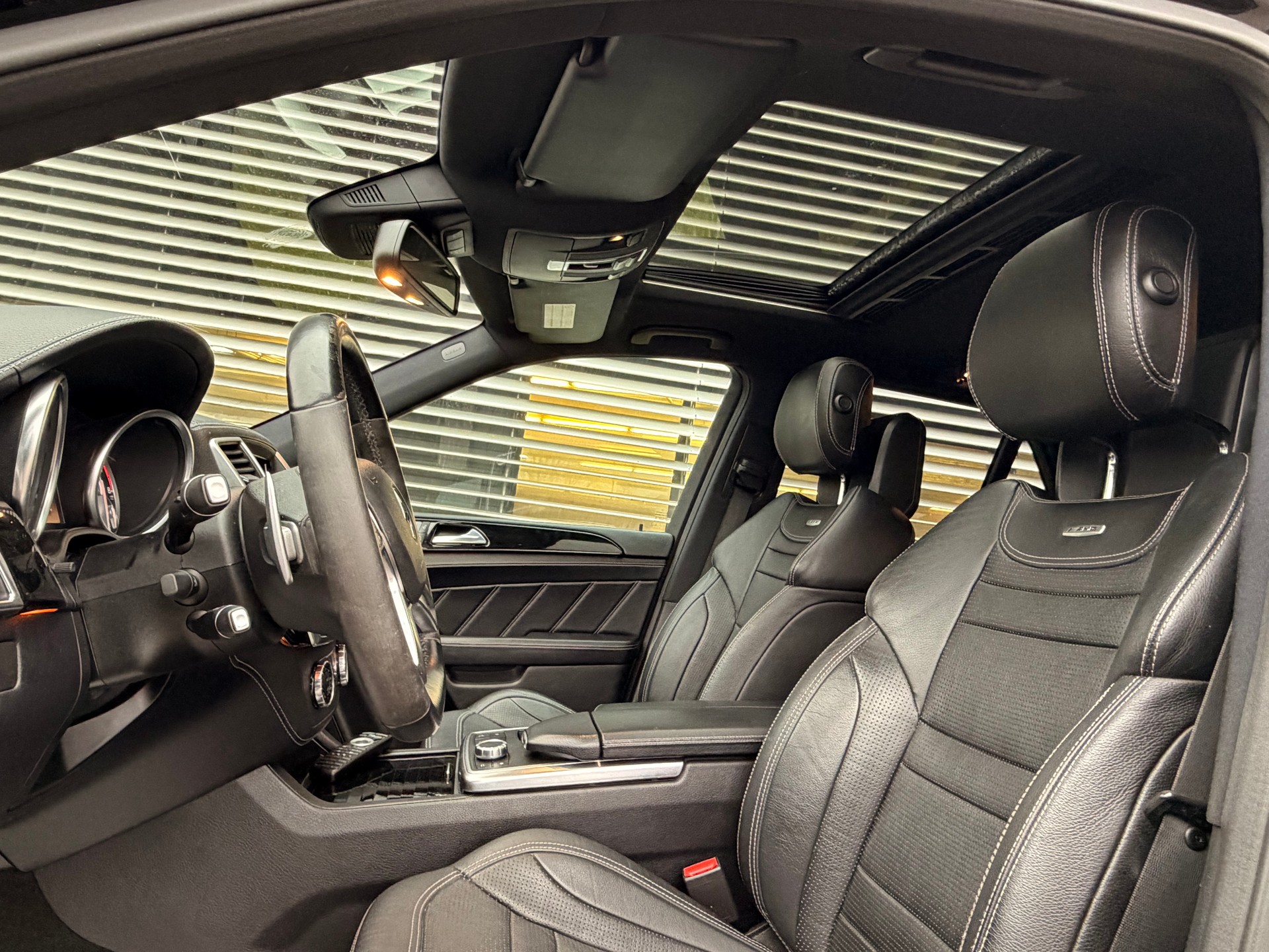 MERCEDES-BENZ ML 63 AMG Executive 4Matic Speedshift - 16