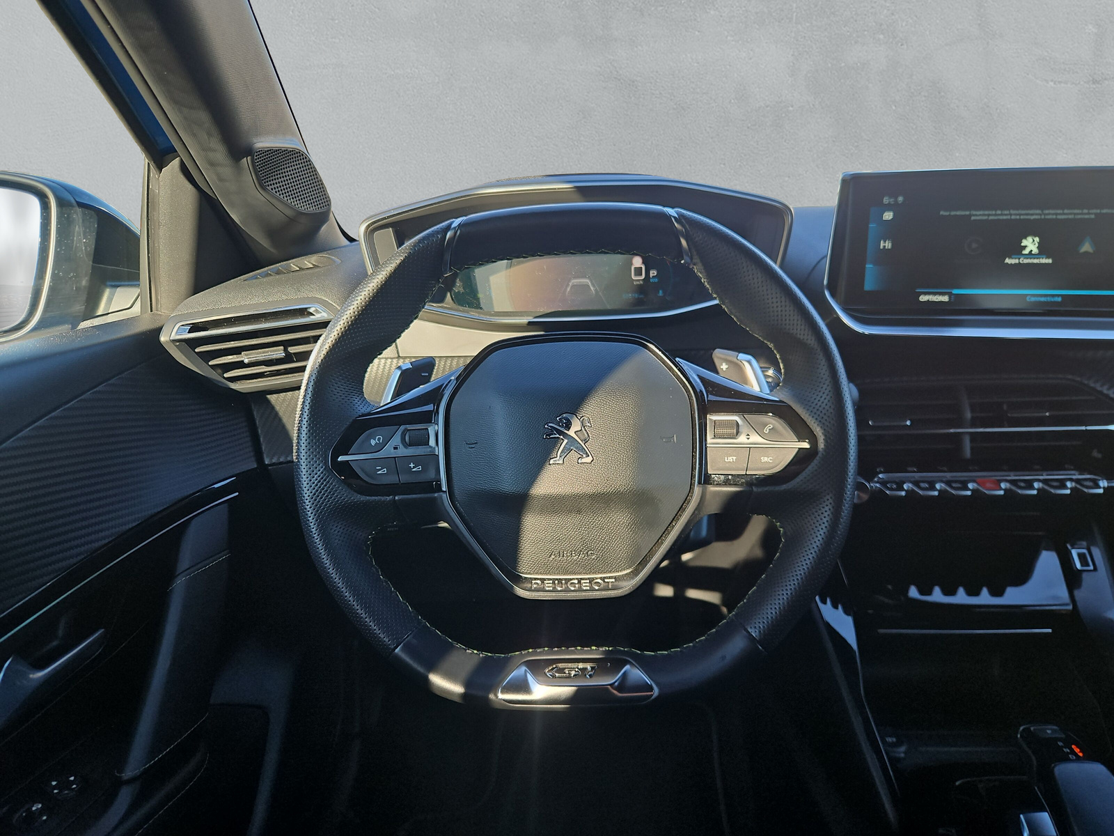 PEUGEOT 208 1.2 PureT GTPack EAT8 - 16