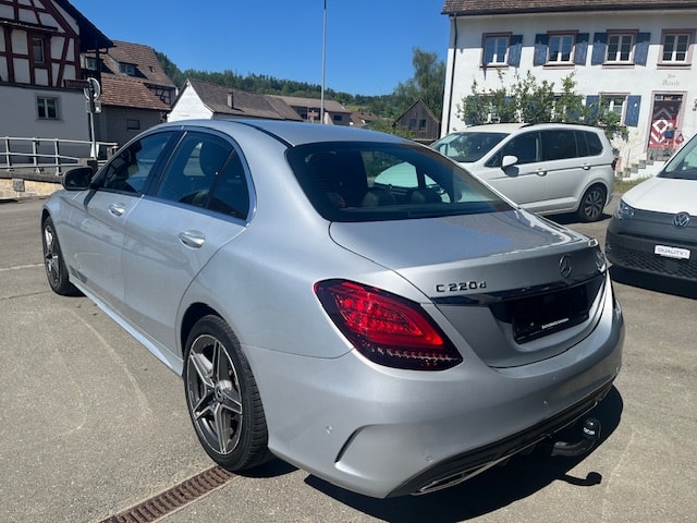 MERCEDES-BENZ C 220 d AMG Line 4matic - 4