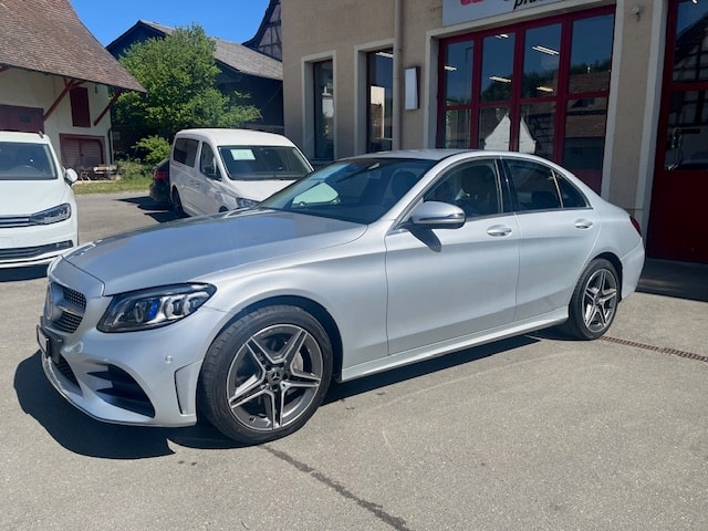 MERCEDES-BENZ C 220 d AMG Line 4matic