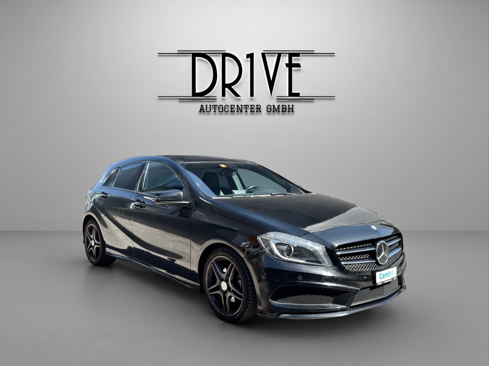 MERCEDES-BENZ A 180 AMG Line 7G-DCT - 3