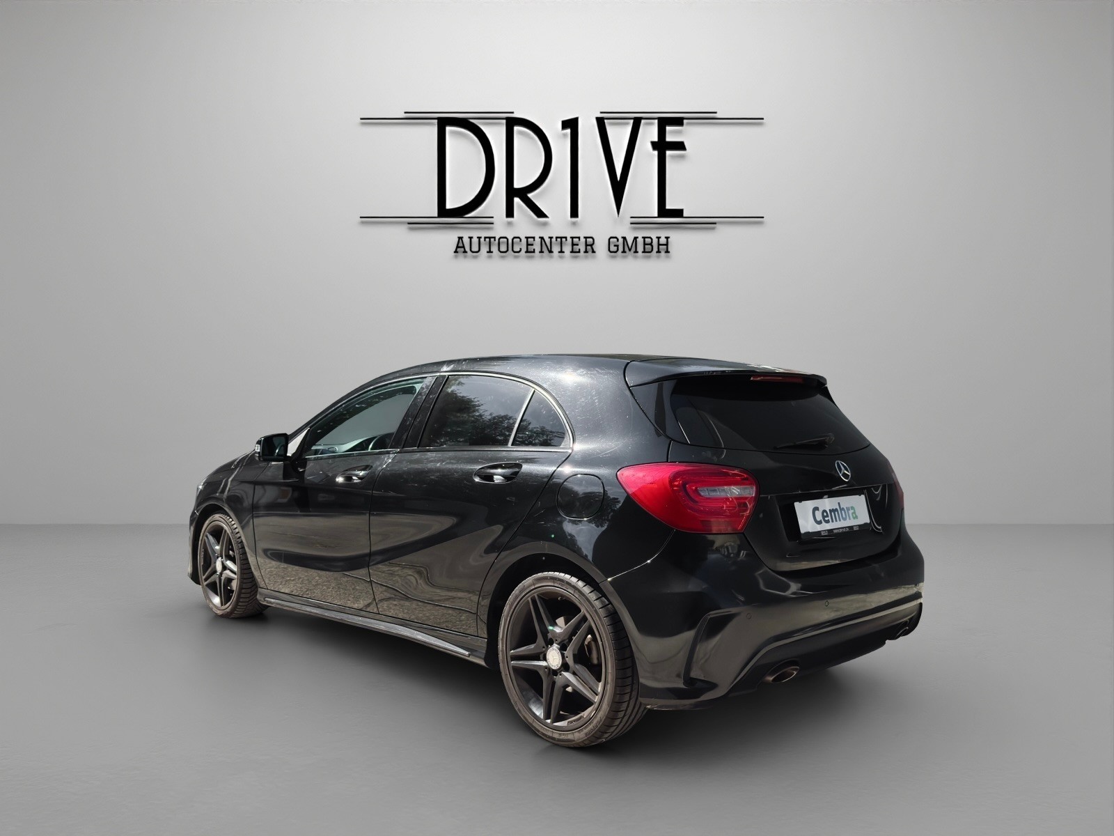 MERCEDES-BENZ A 180 AMG Line 7G-DCT - 7