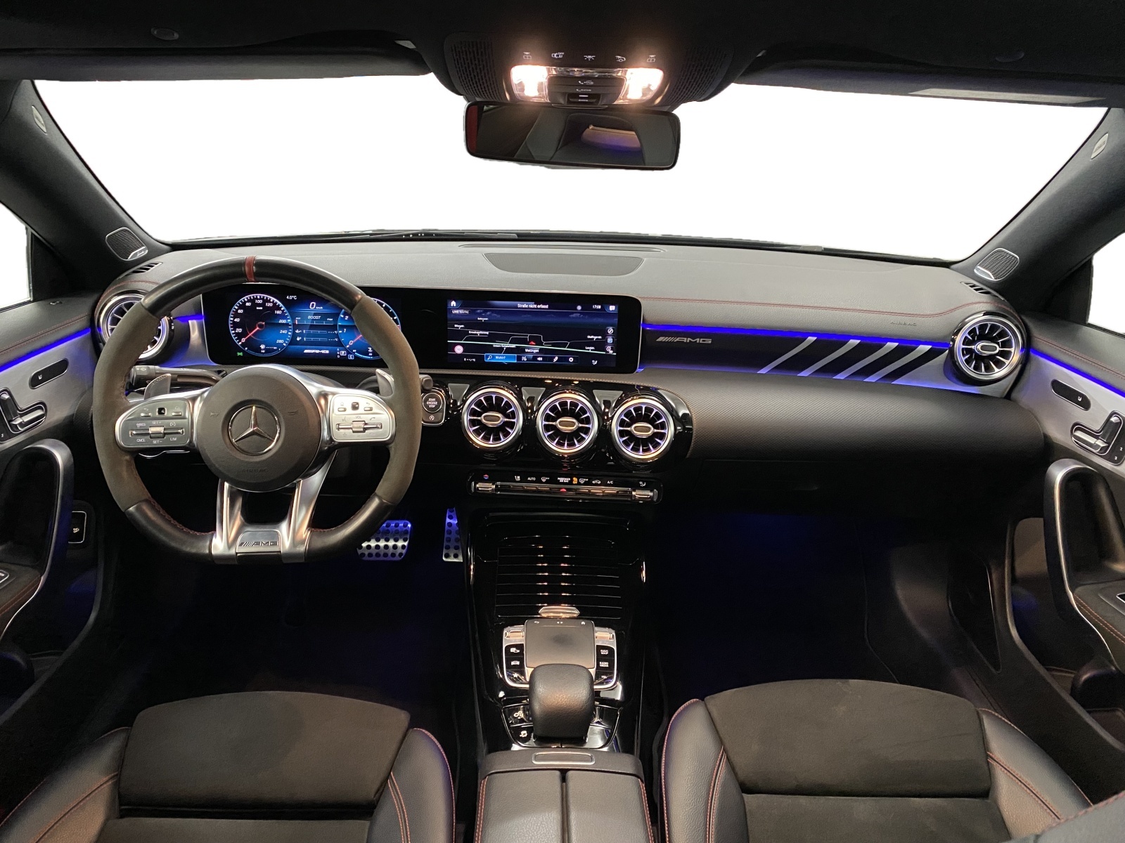 MERCEDES-BENZ CLA 35 AMG 4MATIC - 9