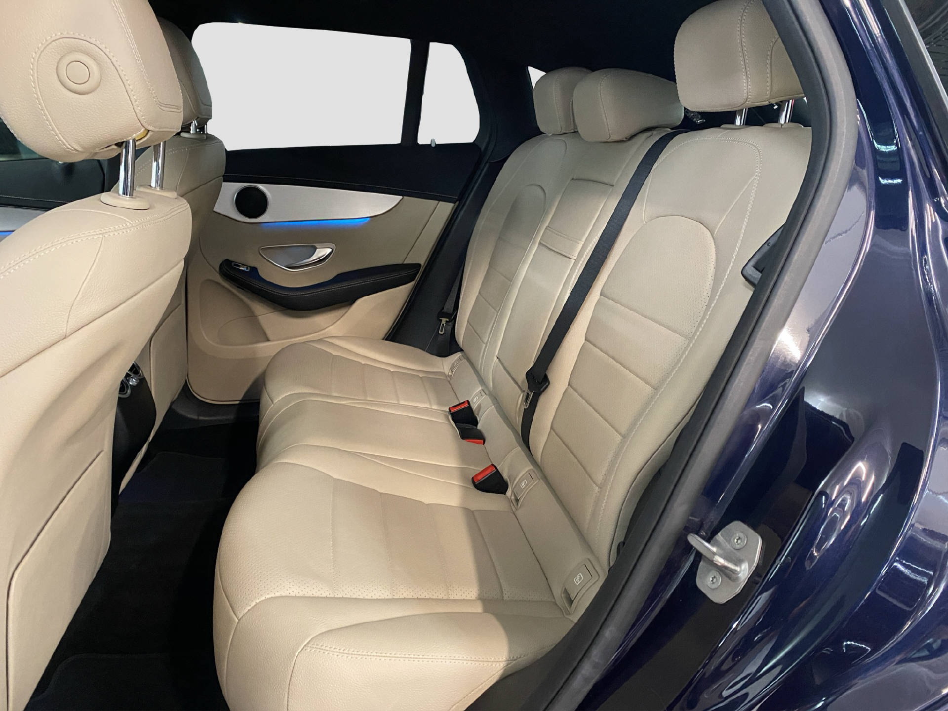 MERCEDES-BENZ EQC 400 4MATIC - 10