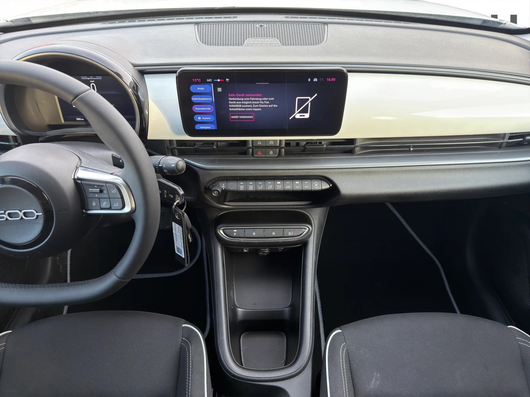 FIAT 600 1.2 Hybrid 145 Cult - 16
