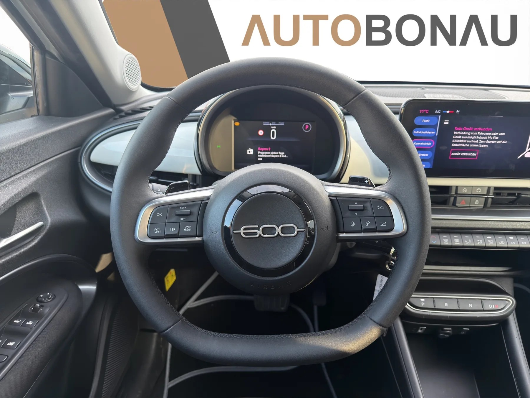 FIAT 600 1.2 Hybrid 145 Cult - 14