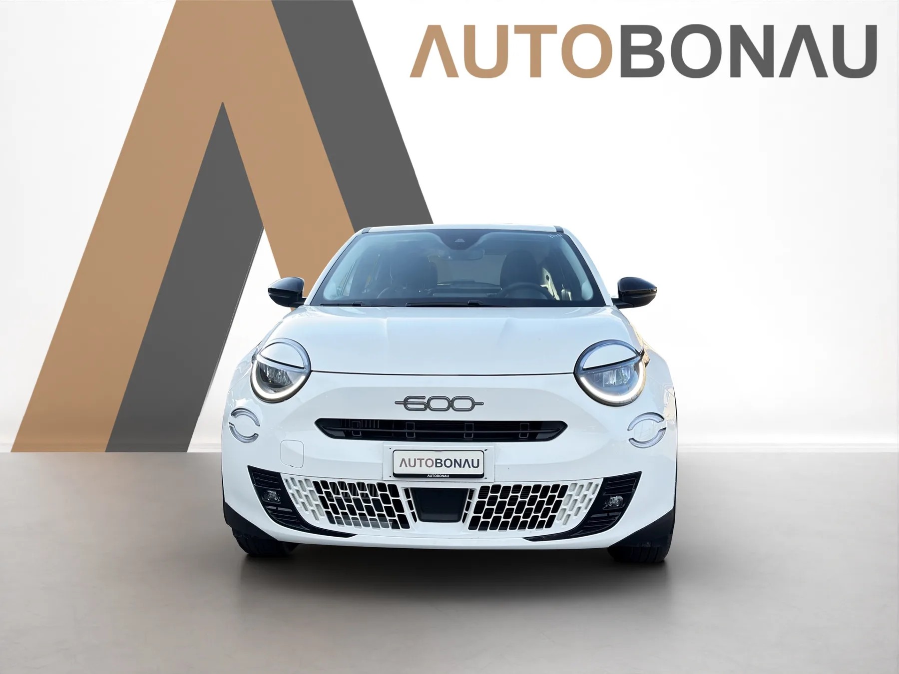 FIAT 600 1.2 Hybrid 145 Cult - 8