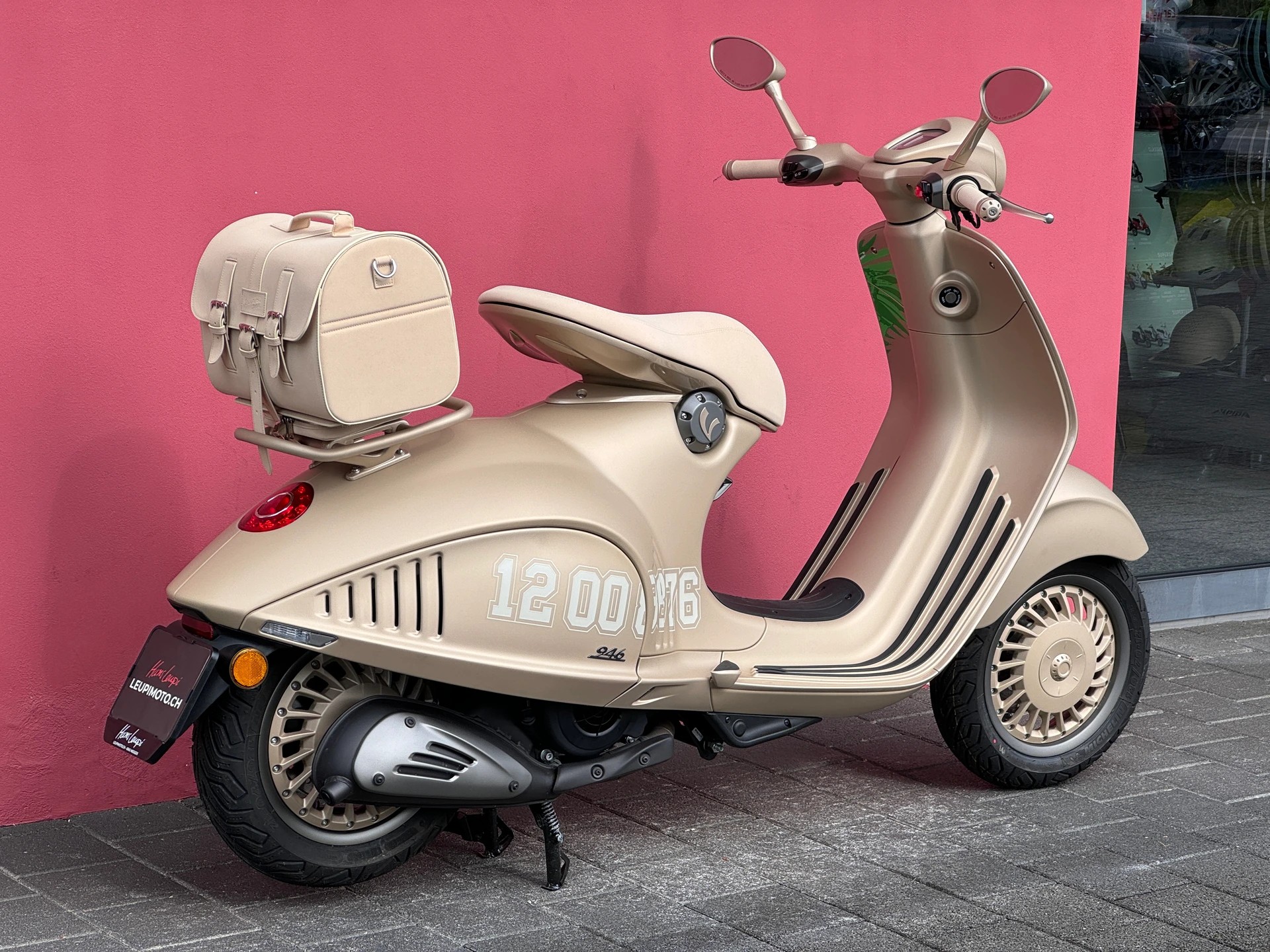 PIAGGIO Vespa 946 125 Dragon - 6