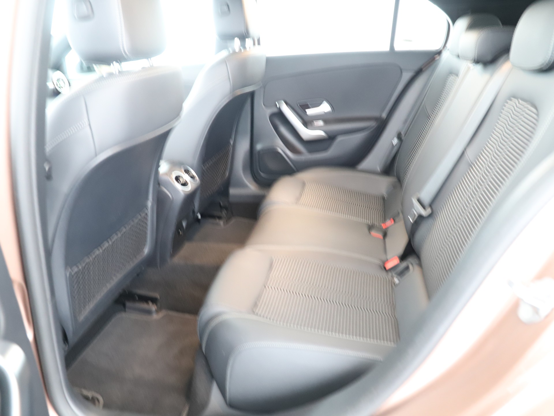 MERCEDES-BENZ A 180 Night Star - 12