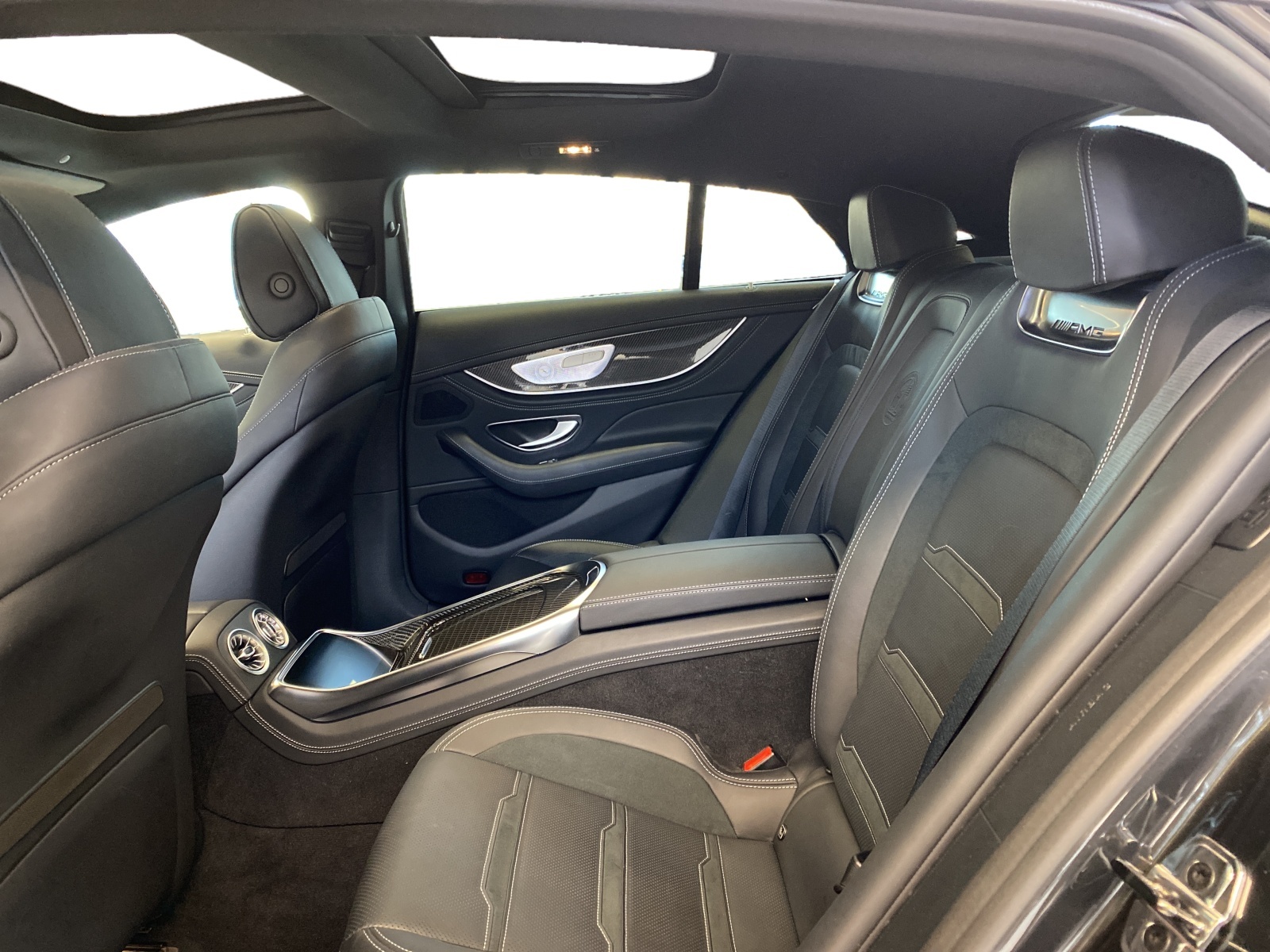 MERCEDES-BENZ AMG GT 63 S 4MATIC+ - 8