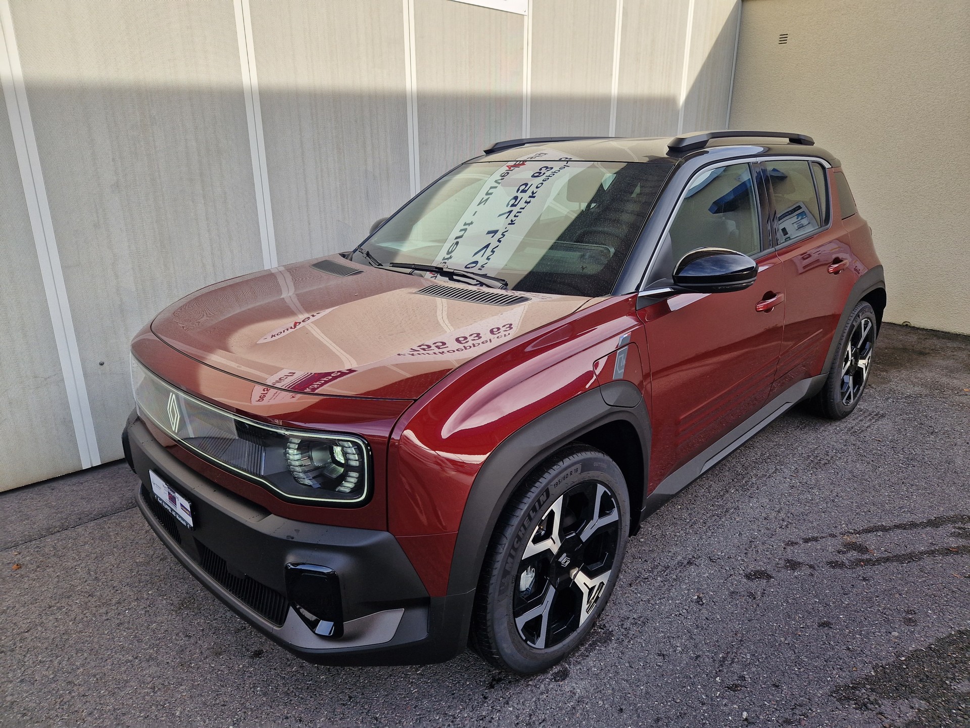 RENAULT R4 E-Tech Comfort Range 52 kWh Techno - 2