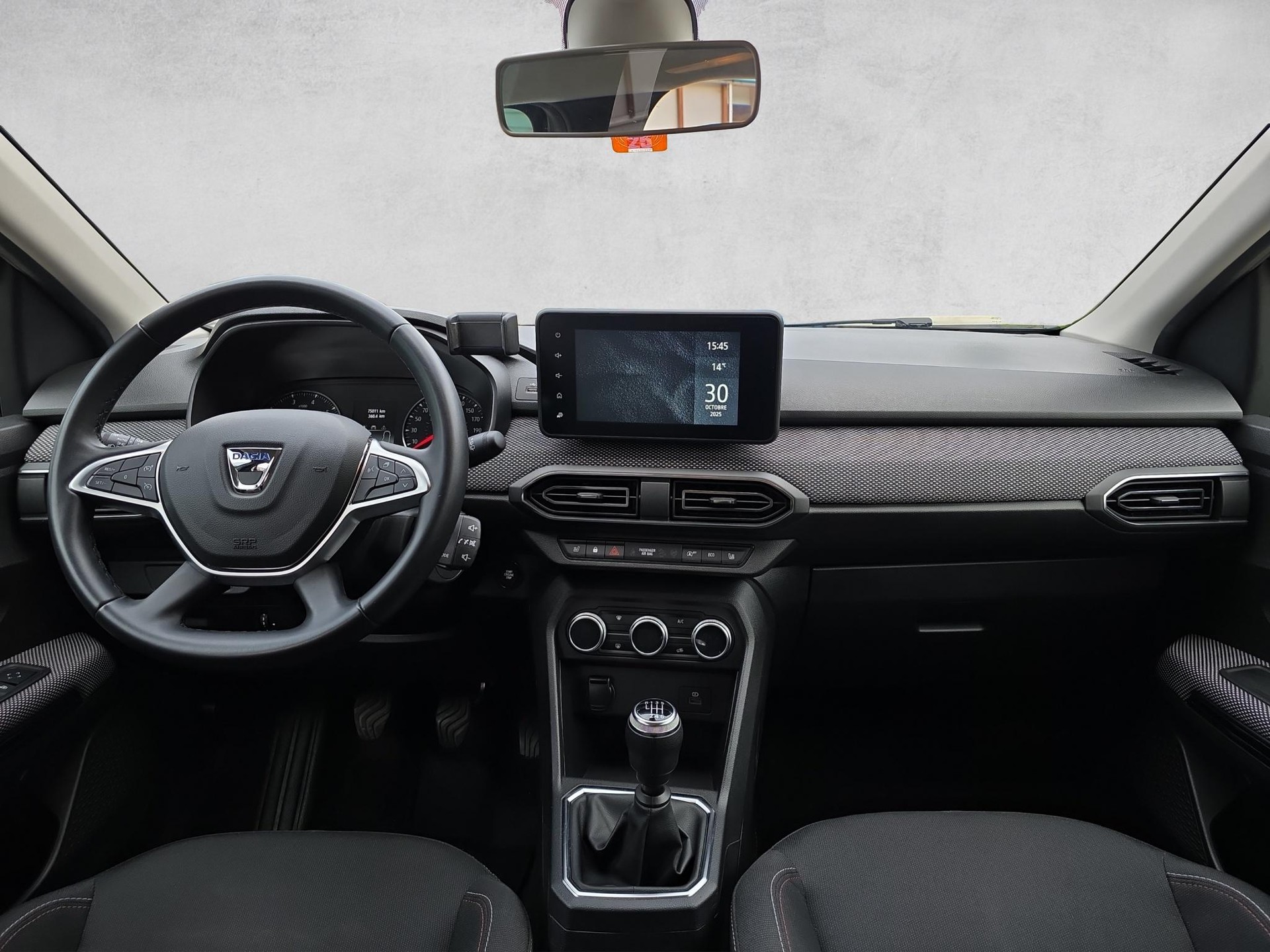 DACIA Jogger TCe 110 Extreme - 12