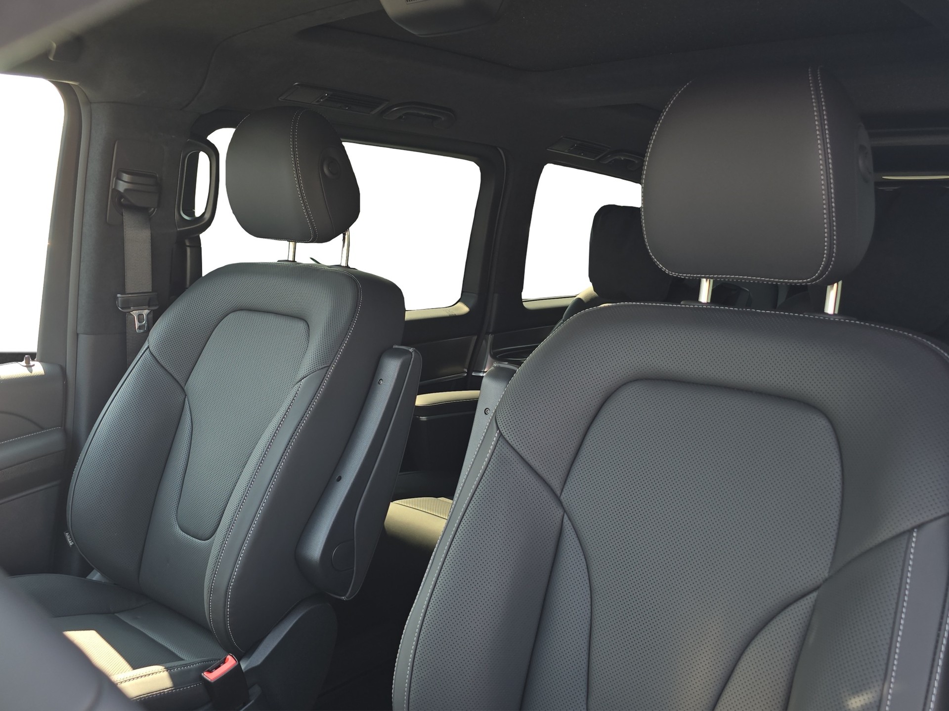 MERCEDES-BENZ V 300 d lang 4Matic Swiss Edition 9G-Tronic - 8