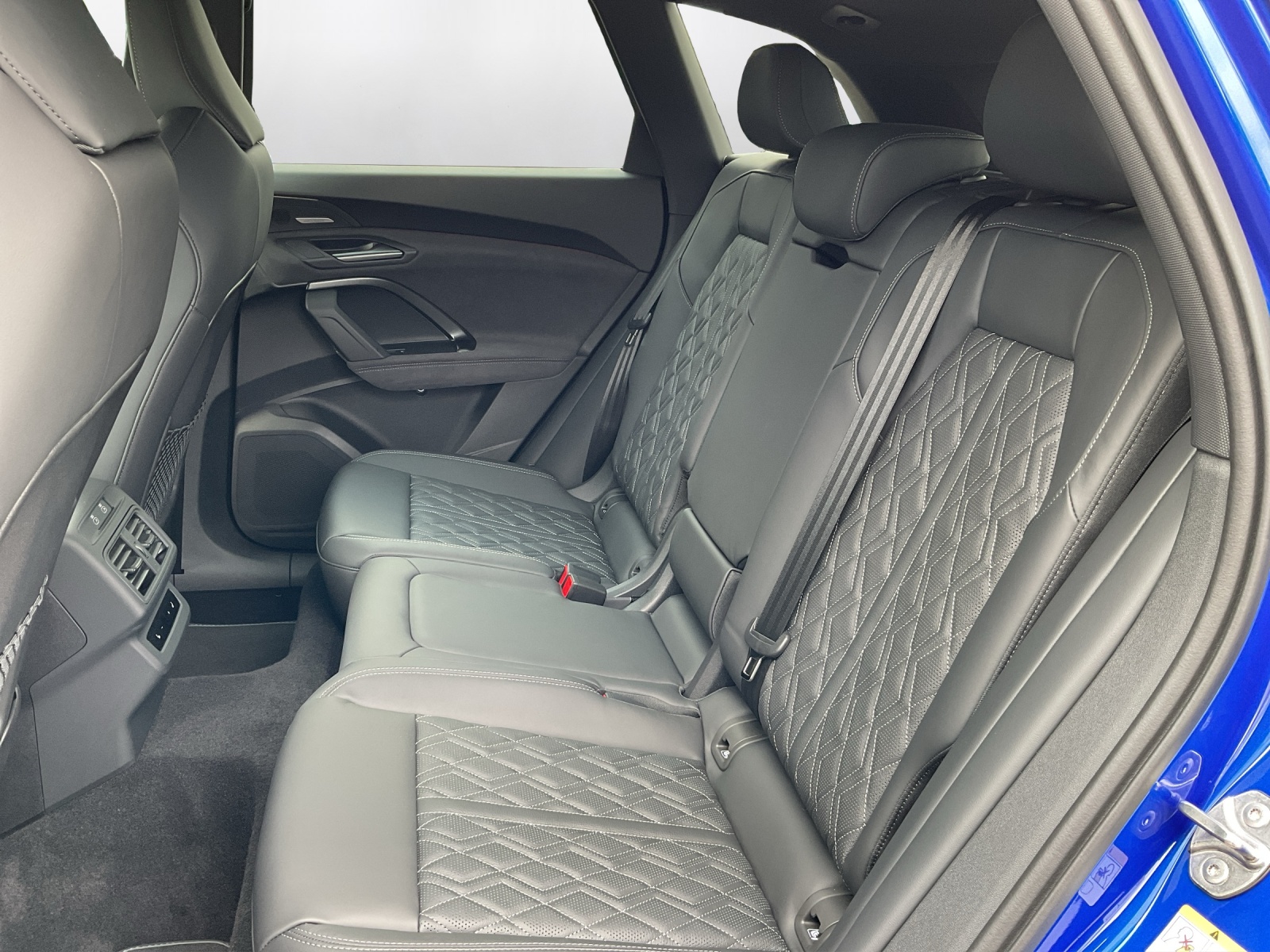 AUDI SQ5 TFSI quattro S-tronic - 11