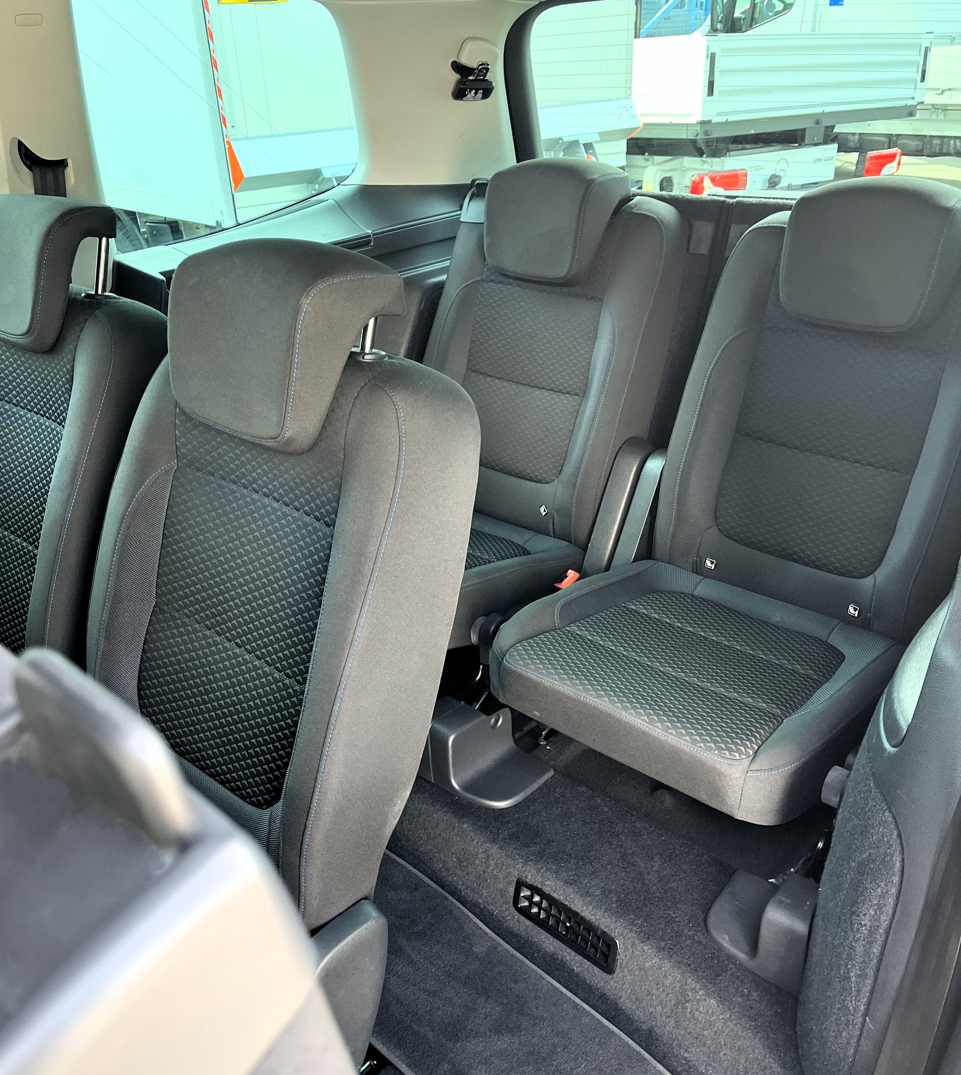 VW Sharan 2.0 TDI BMT United 4Motion DSG - 12