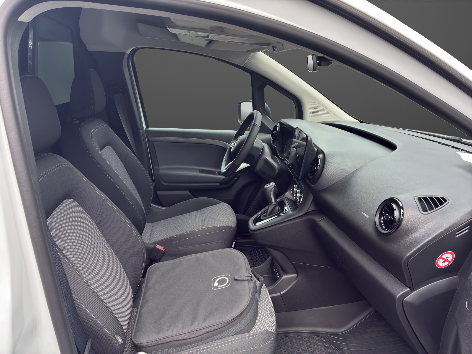 MERCEDES-BENZ eCitan 45kWh Base - 8