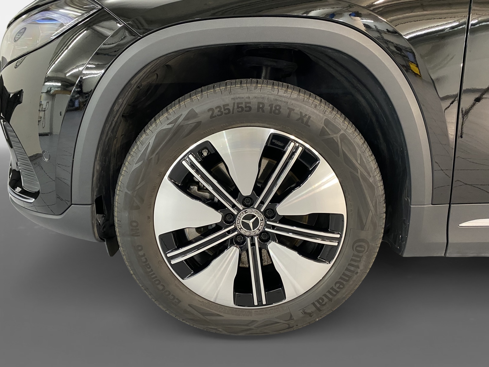 MERCEDES-BENZ EQA 300 Swiss Star Progressive - 7